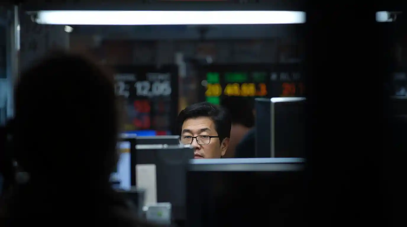 China Loan Prime Rate Frozen as New Loans Hit Record Drop