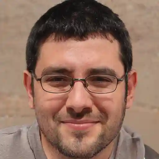 Greg Tomlinson